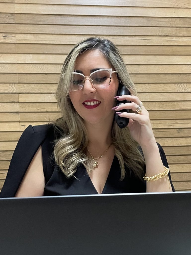 quem_somos_notebook_frente